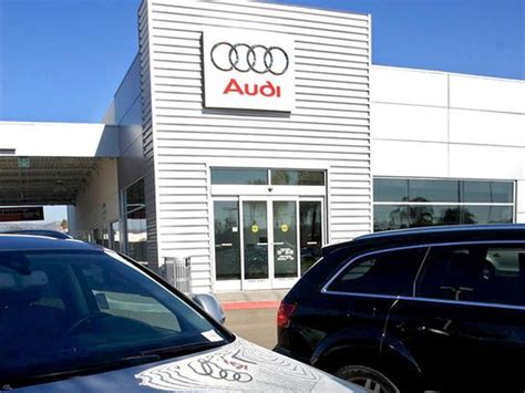 Audi escondido - Oct 5, 2021 · New and Used Auto Dealers in Escondido. At Escondido Auto Park, our mission is to deliver a world-class experience, whether it is in a purchase of a new or a pre-owned vehicle or in maintaining your current vehicle. With 19 brands to choose from, our stores offer quality Acura, Audi, BMW, Mini, Ford, Honda, Chrysler, Jeep, Dodge, Ram, Mazda ... 